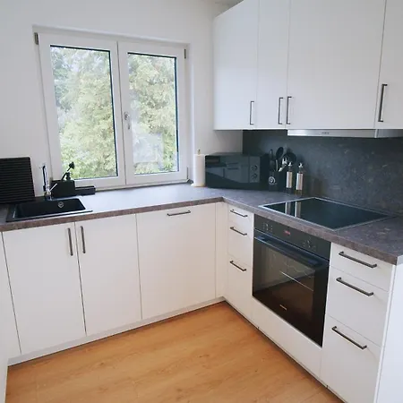 Yuva Homes -2 Zimmer-s-bahn Muc-parkplatz Διαμέρισμα Geltendorf